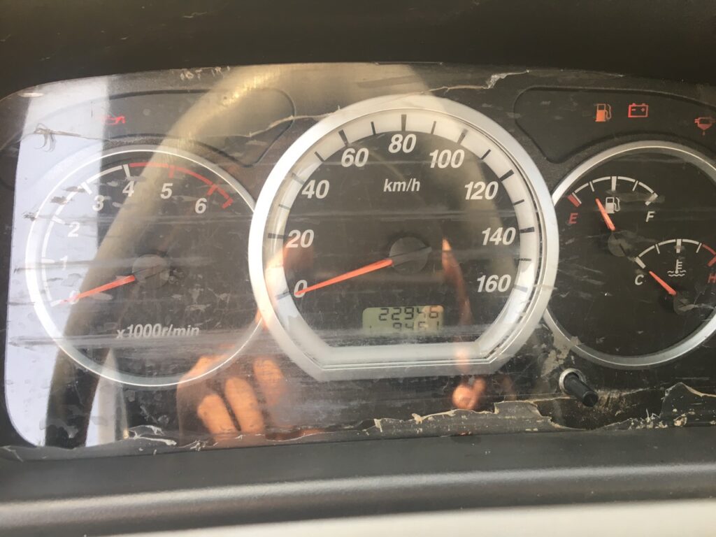 Đồng hồ km đã chạy